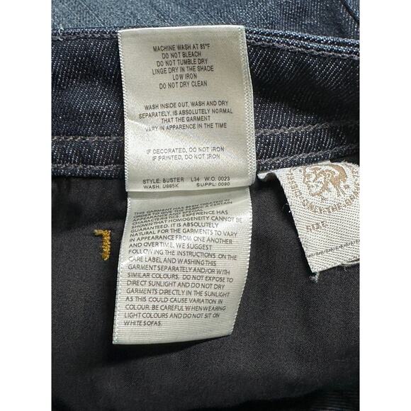 Diesel Jeans Men 30x34 Buster Regular Slim Tapered Button Fly Dark Wash Designer - Picture 10 of 13